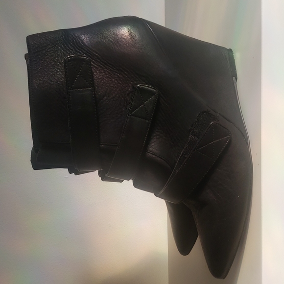 Aldo booties - Picture 3 of 5